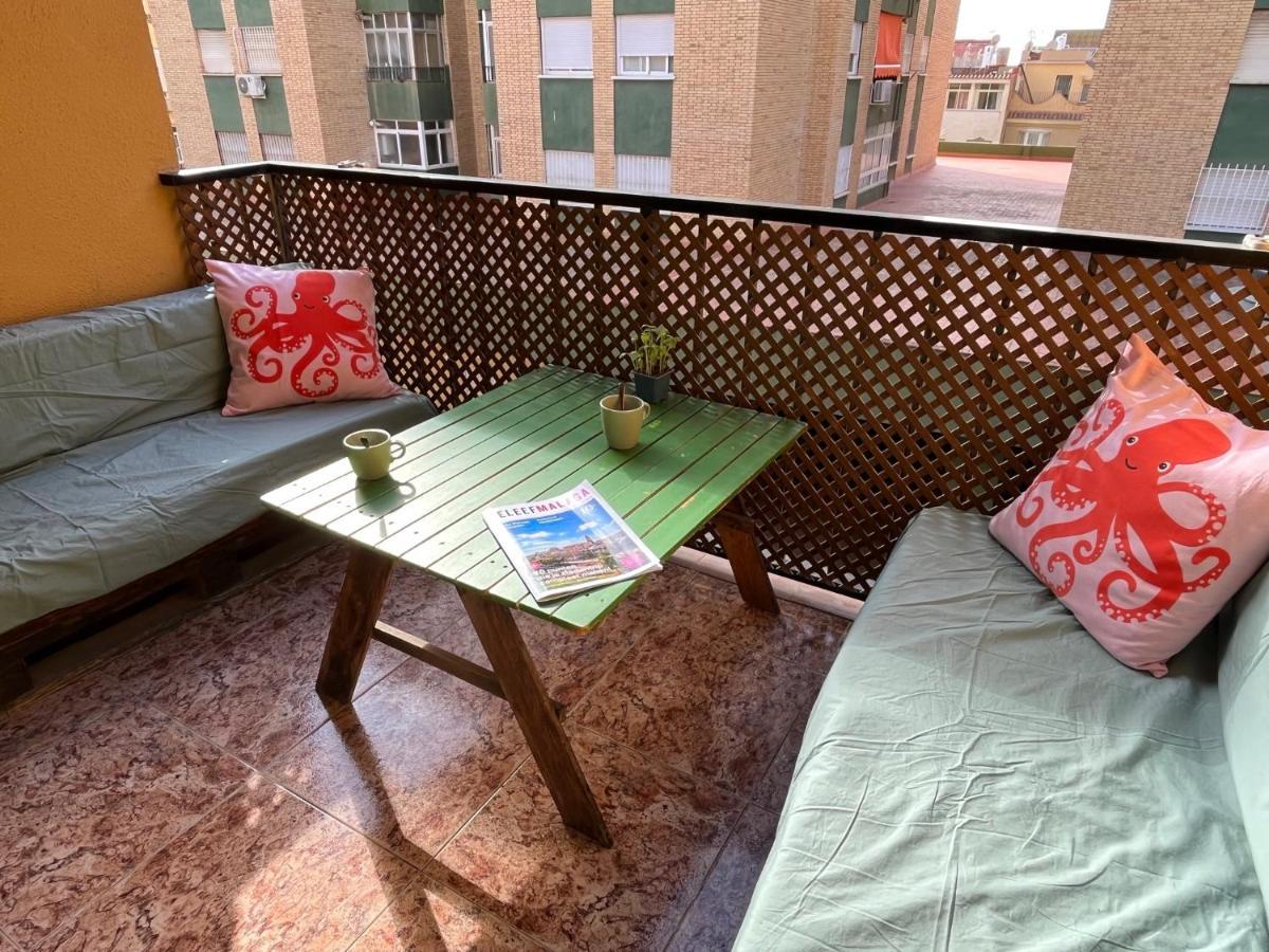 Apartamento La Biznaga Малага Экстерьер фото